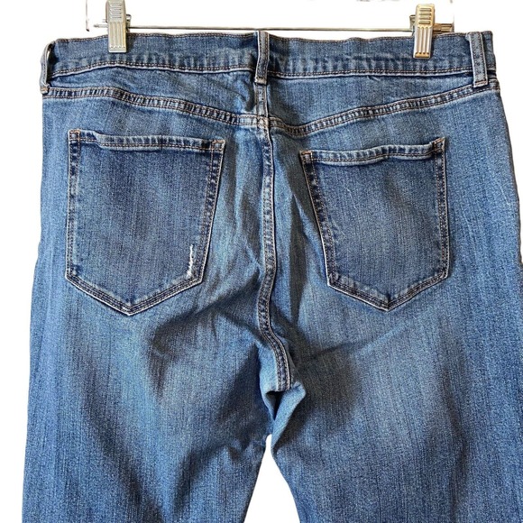 Old Navy‎ Women’s Size 14 Boyfriend Jeans Raw Hem Distressed Ripped Retro - Picture 13 of 15